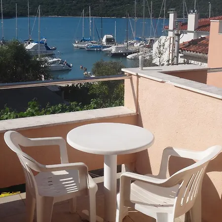 Apartments Pavlov Tisno Room photo